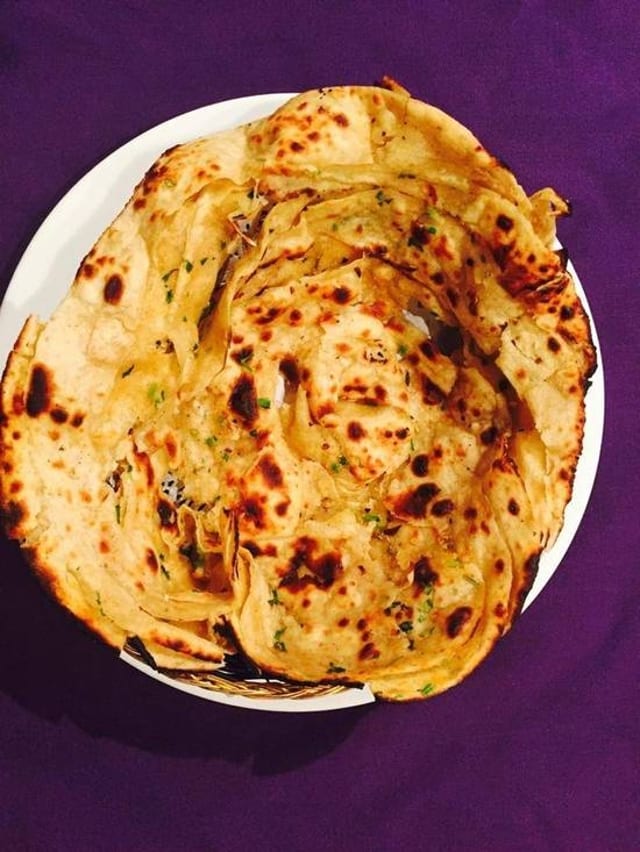 Plain Paratha Tray.
